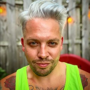 Meet your Posher, Michael